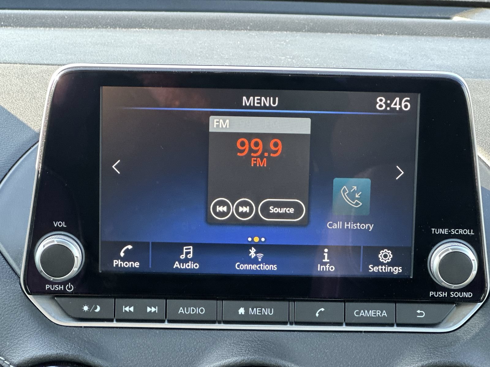 Used 2023 Nissan Sentra SV FWD image 28