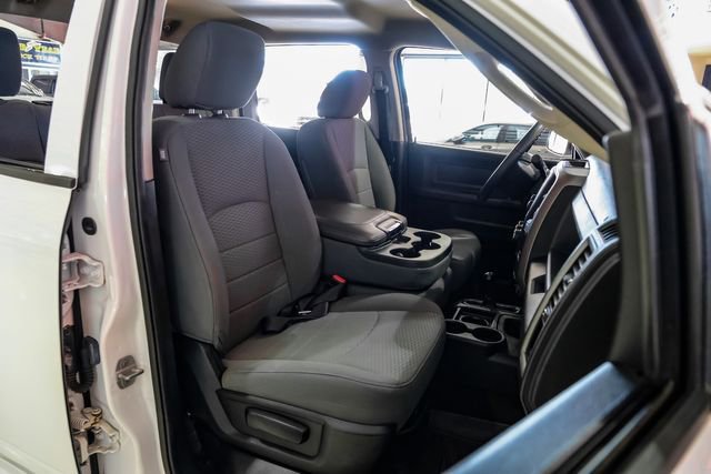 Used 2014 RAM 2500 Tradesman w/ Chrome Appearance Group image 31