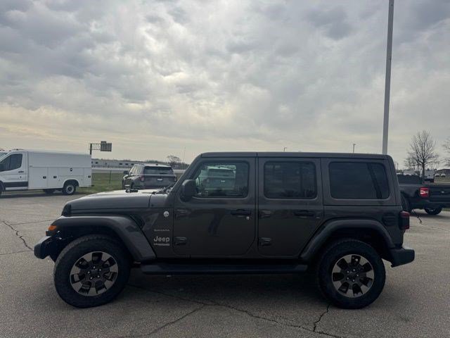 Used 2018 Jeep Wrangler Unlimited Sahara w/ Dual Top Group image 6