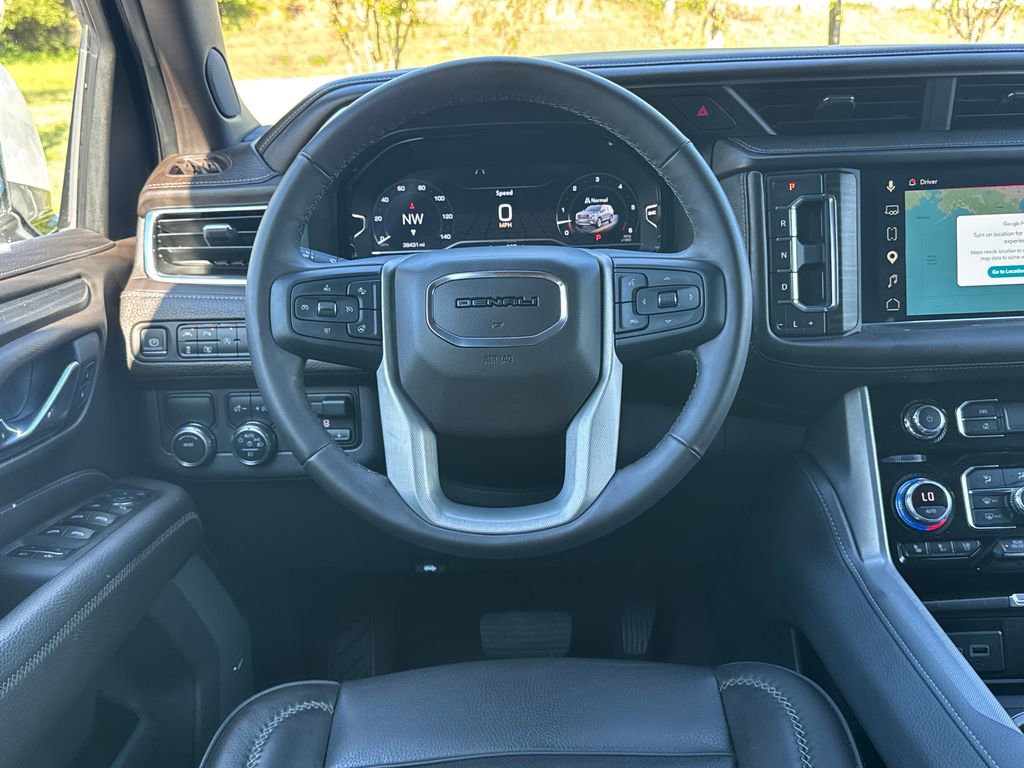 Used 2023 GMC Yukon XL Denali w/ Max Trailering Package image 14
