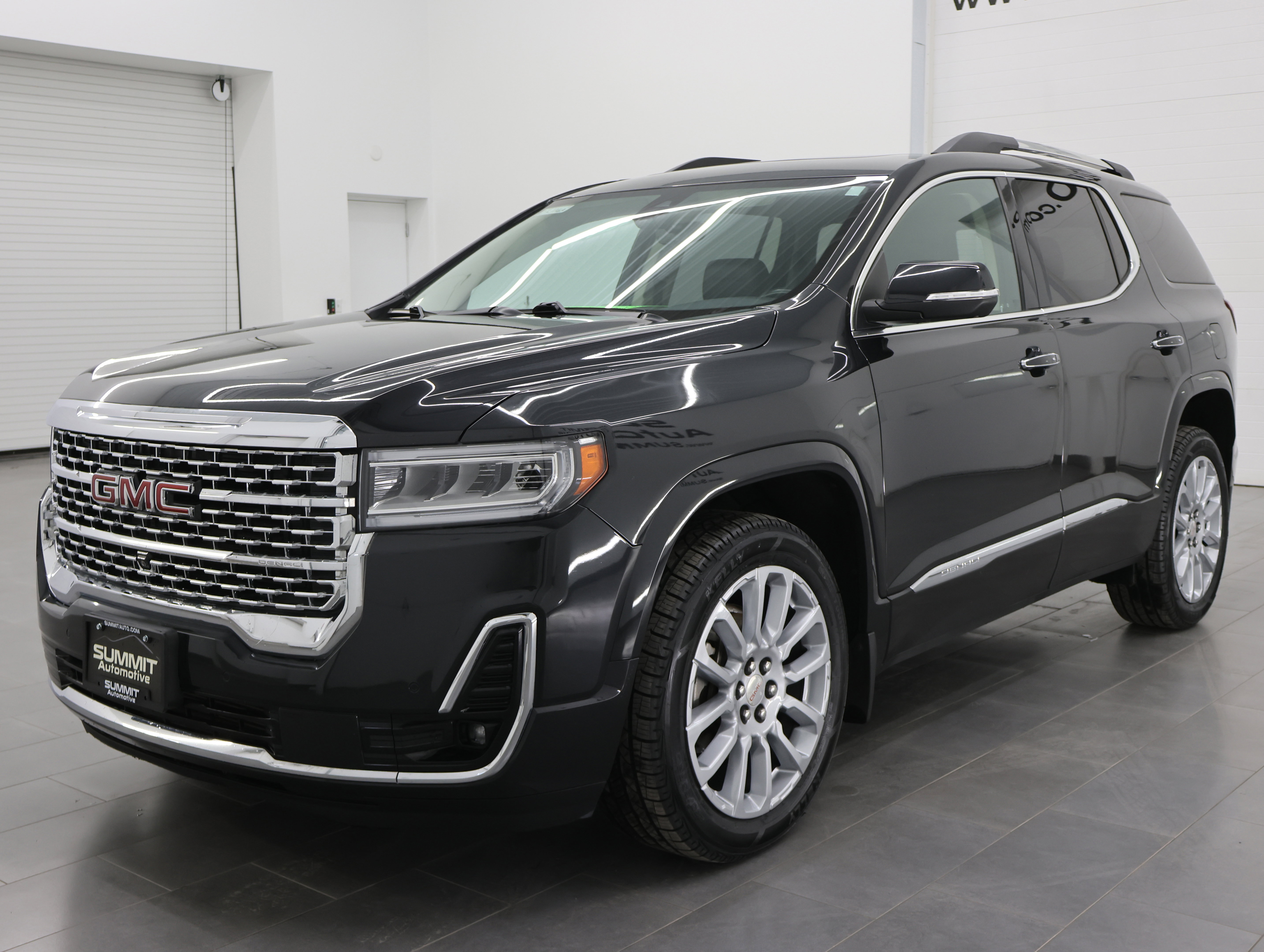 Used 2020 GMC Acadia Denali w/ Trailering Package image 7