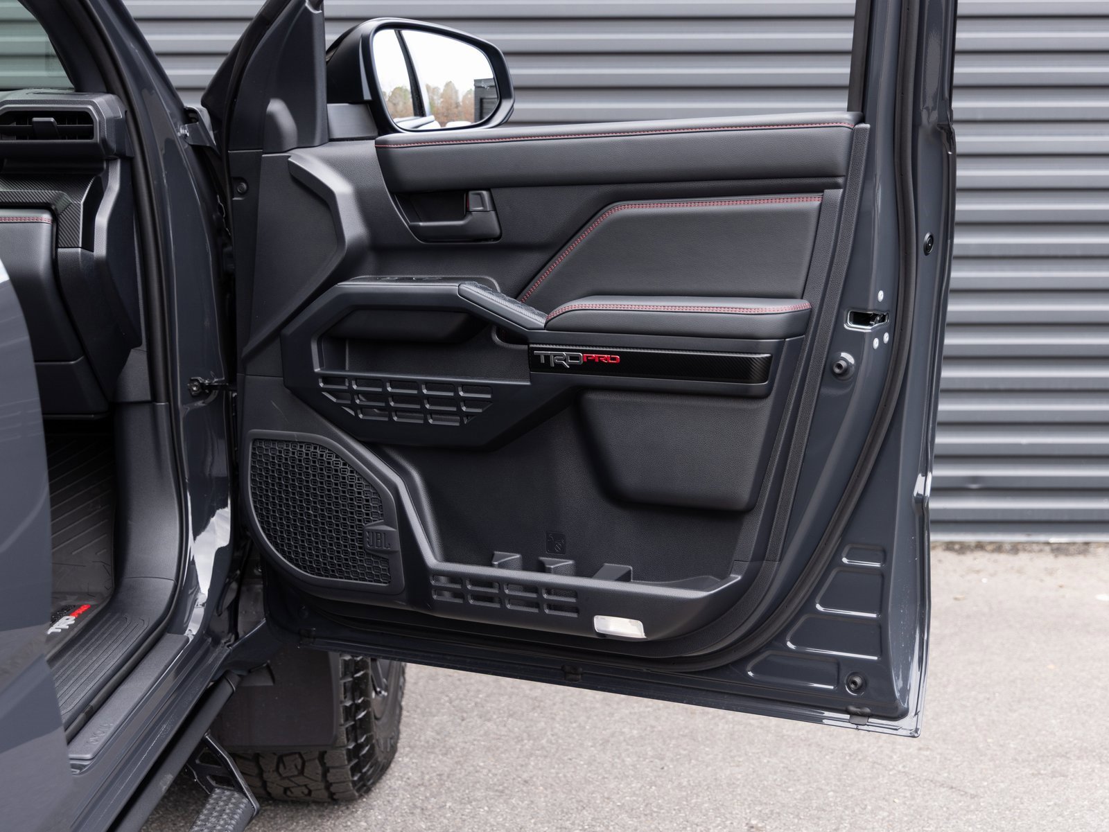 Used 2025 Toyota 4Runner TRD Pro image 31