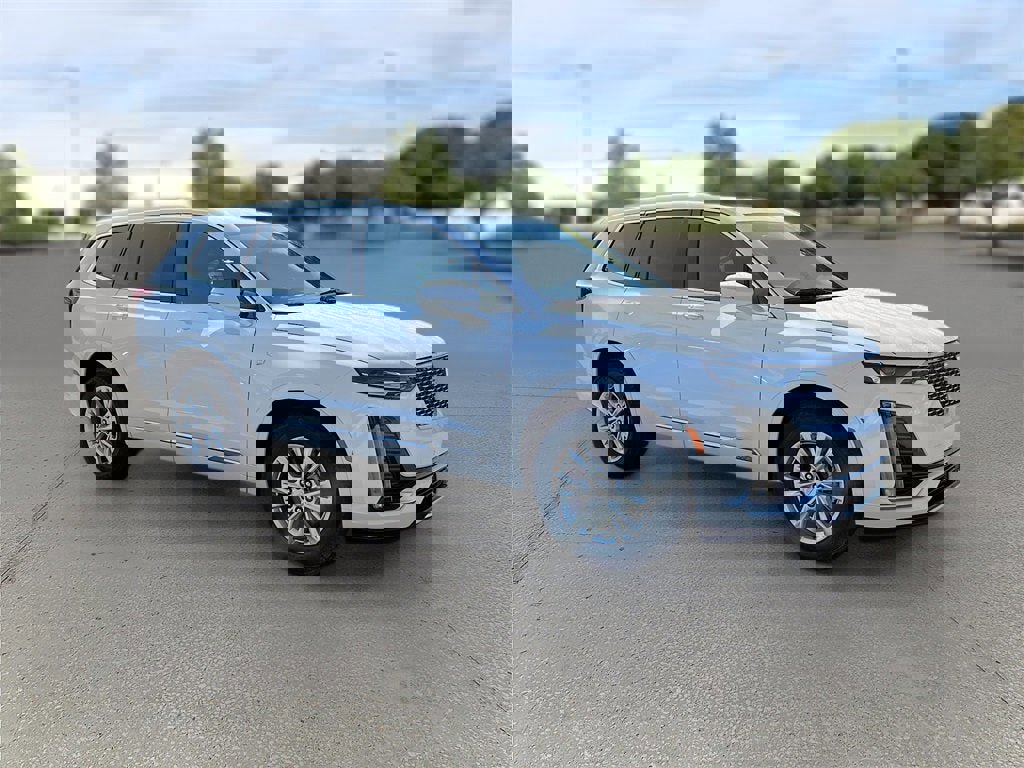 New 2025 Cadillac XT6 Luxury w/ LPO, Floor Liner Package