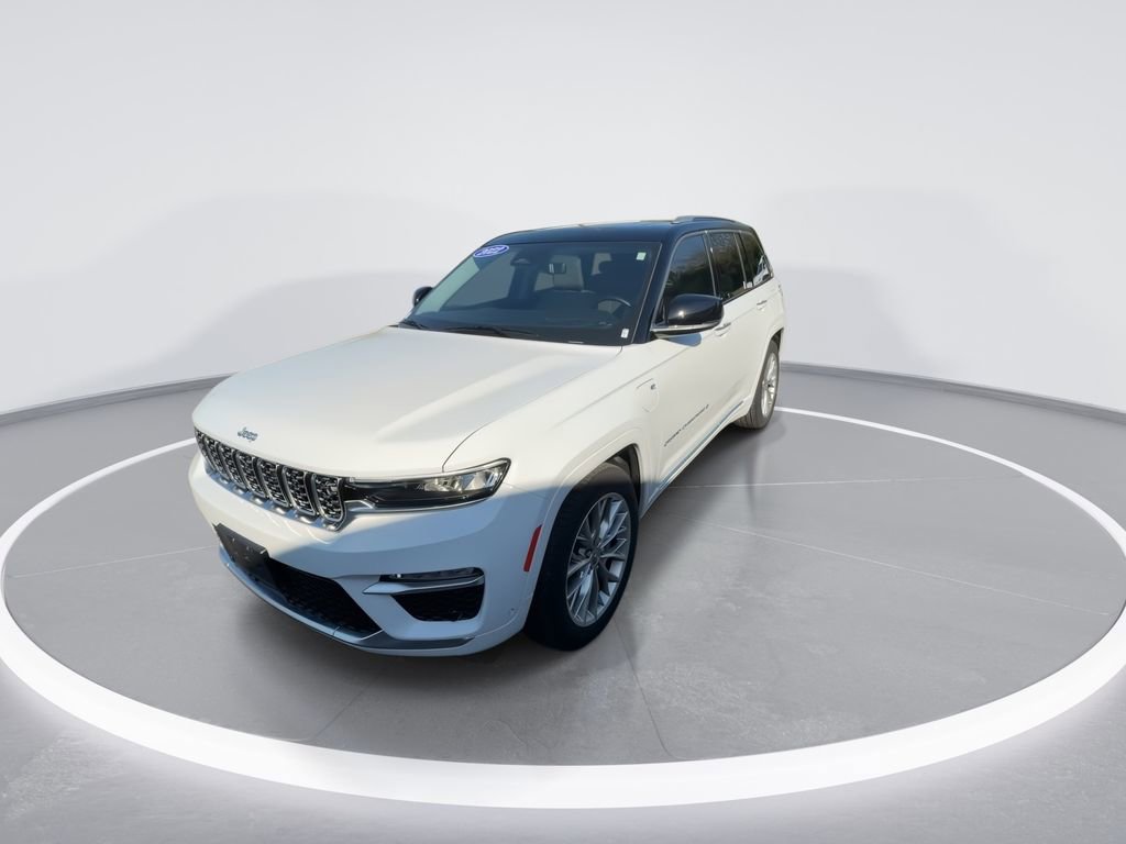 Used 2022 Jeep Grand Cherokee Summit w/ Advanced Protech Group IV image 4