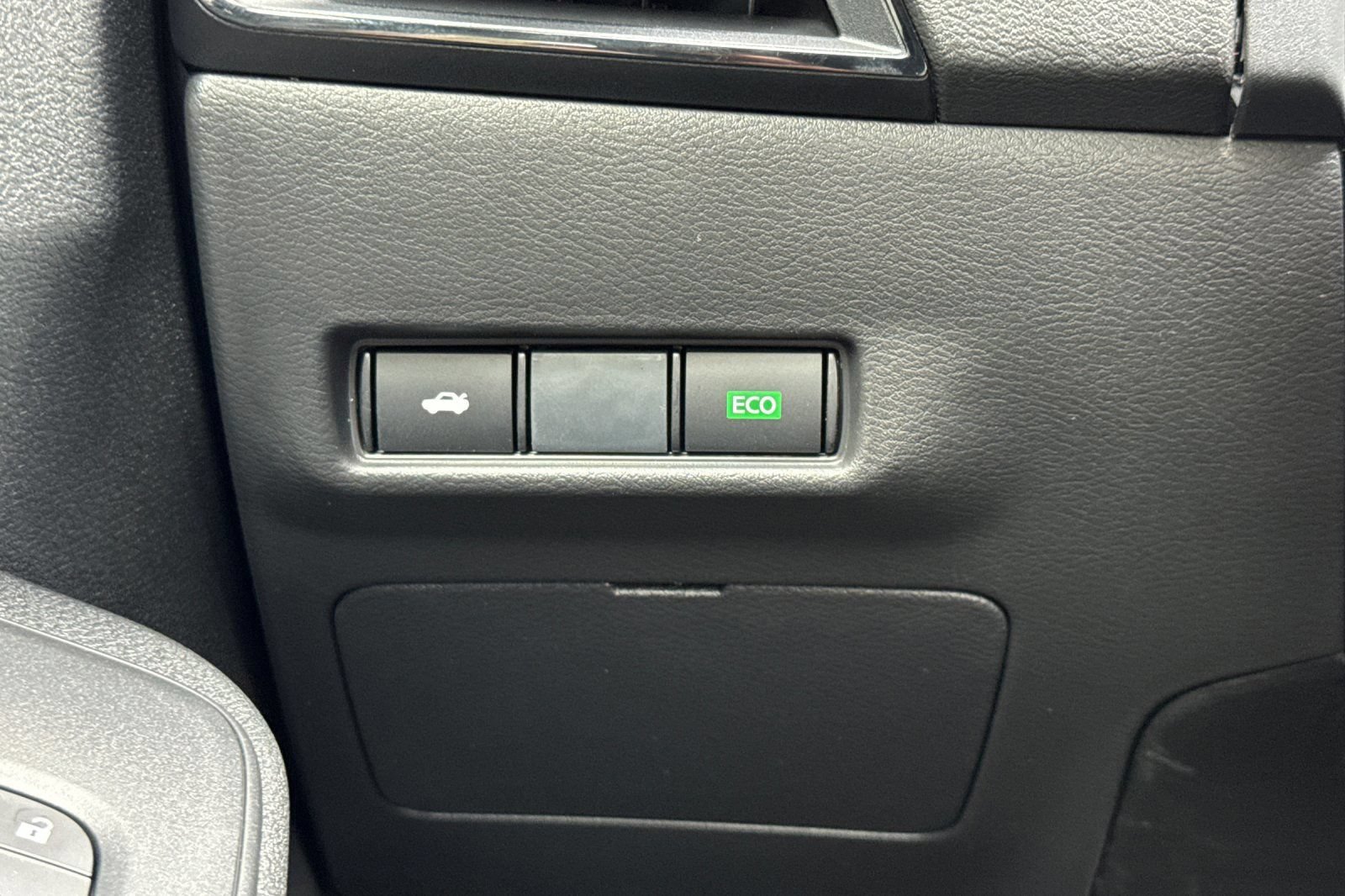 New 2026 Nissan Sentra S w/ Floor Mat Package FWD image 29