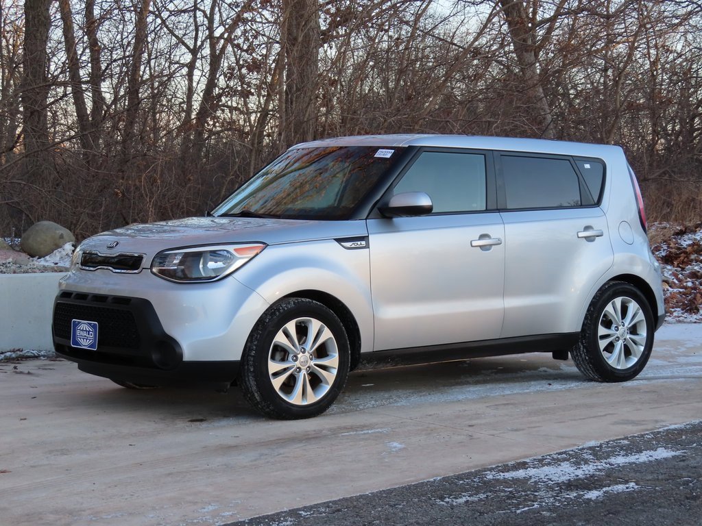 Used 2015 Kia Soul + image 23