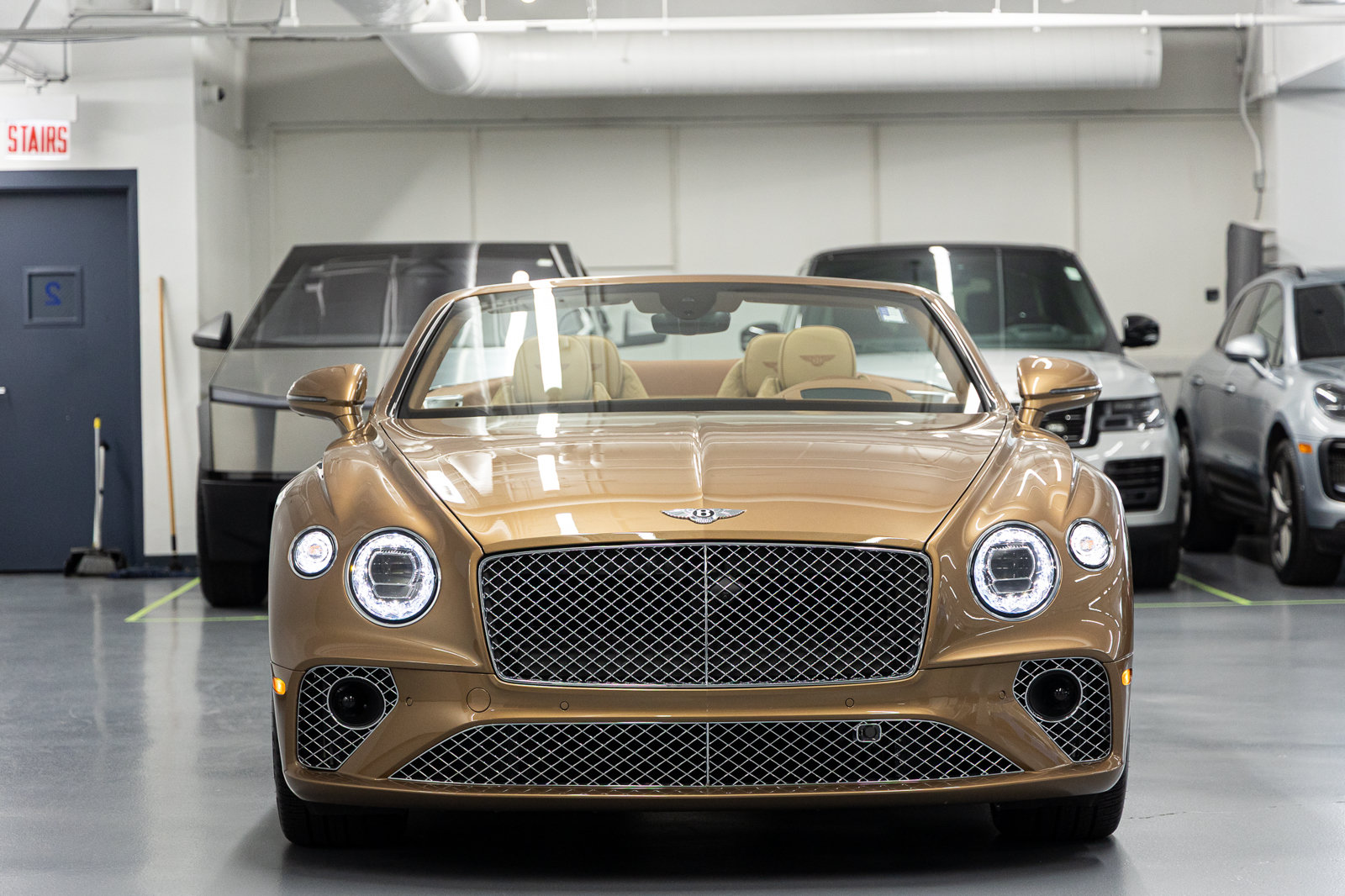 Used 2023 Bentley Continental GT Azure AWD/4WD image 8
