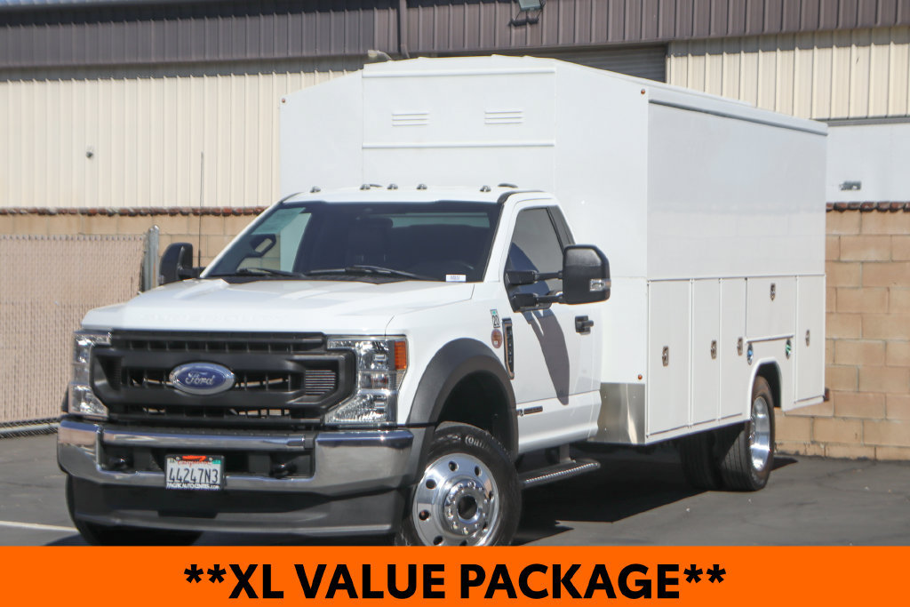 Used 2022 Ford F550 2WD Regular Cab Super Duty image 4