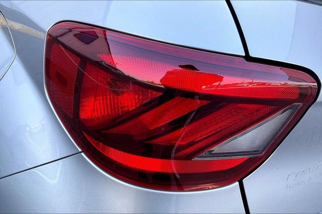 Certified 2024 Hyundai Venue SEL FWD image 29