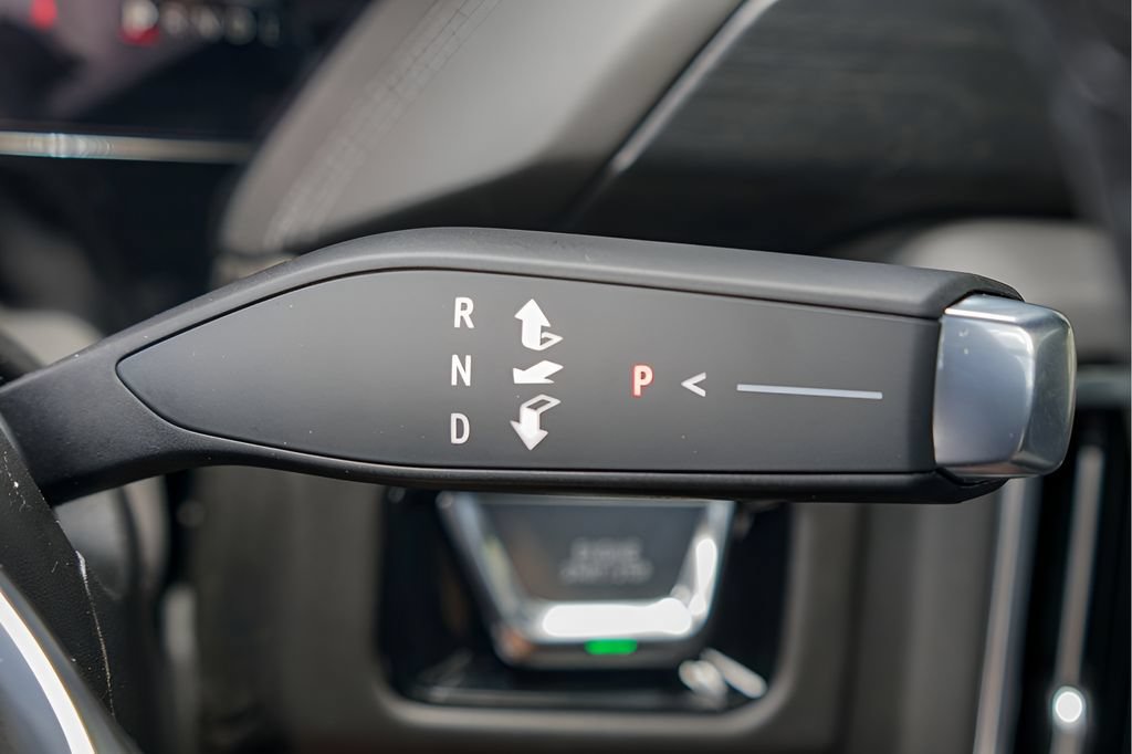 New 2026 GMC Yukon Denali w/ Sun & Power Step Package AWD/4WD image 14