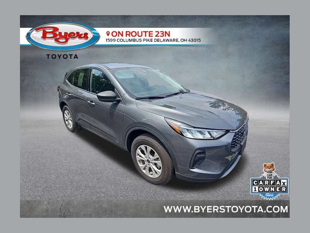 Used 2025 Ford Escape Active AWD/4WD image 1