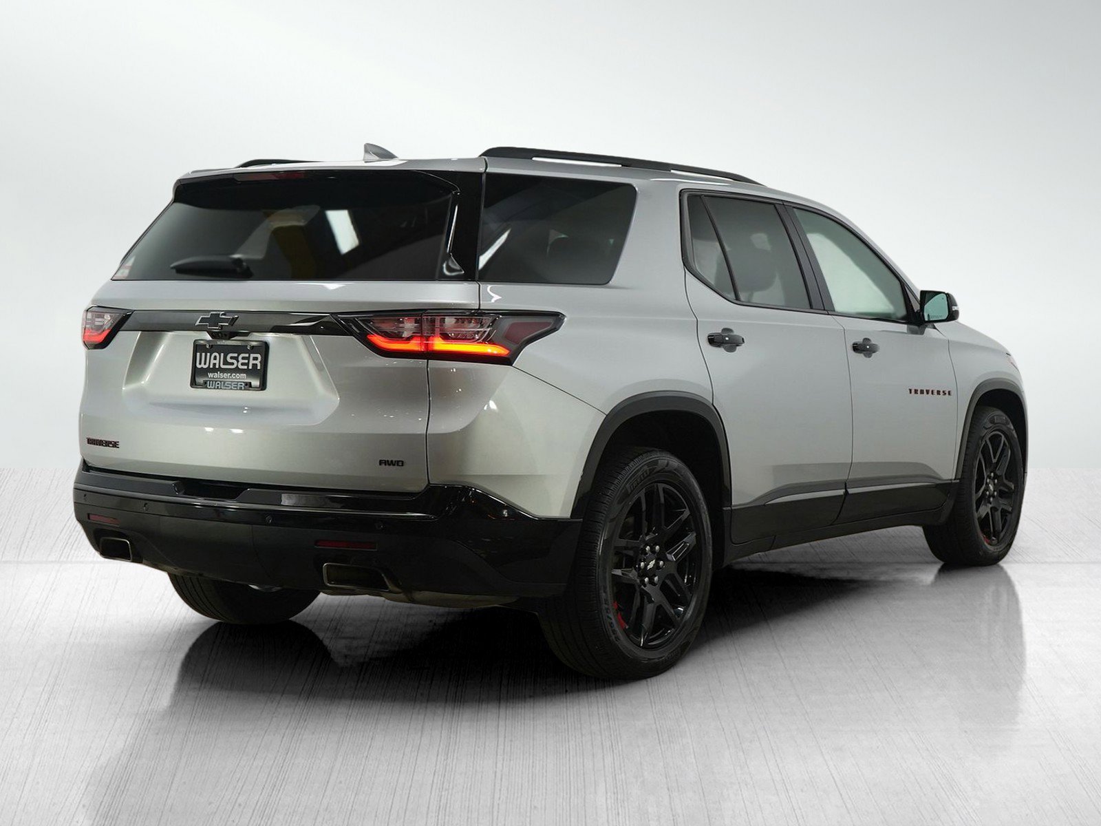 Used 2019 Chevrolet Traverse Premier w/ Redline Edition image 5