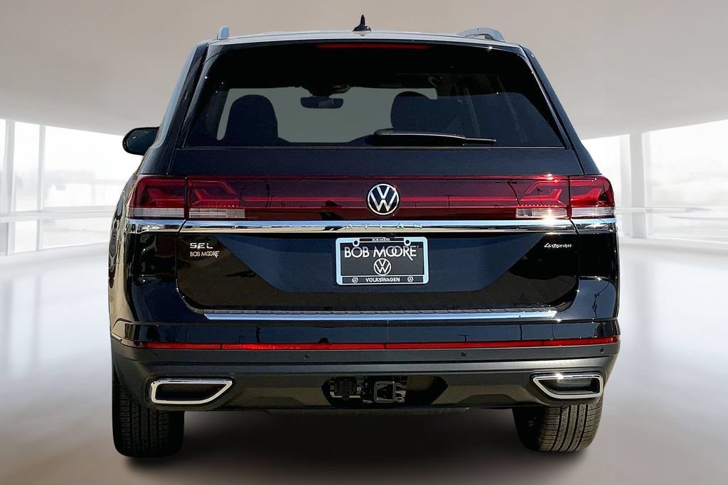 Used 2026 Volkswagen Atlas SEL AWD/4WD image 4