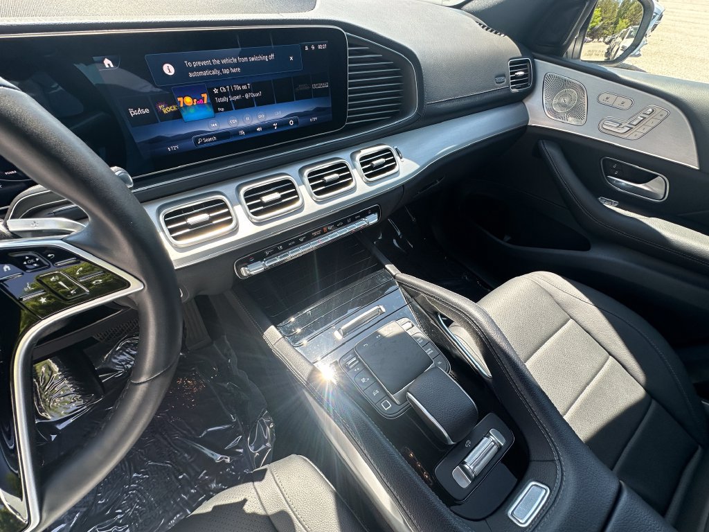 Used 2025 Mercedes-Benz GLS 450 4MATIC image 32