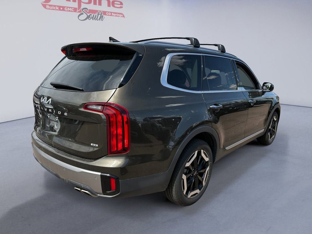 Used 2025 Kia Telluride S AWD/4WD image 5