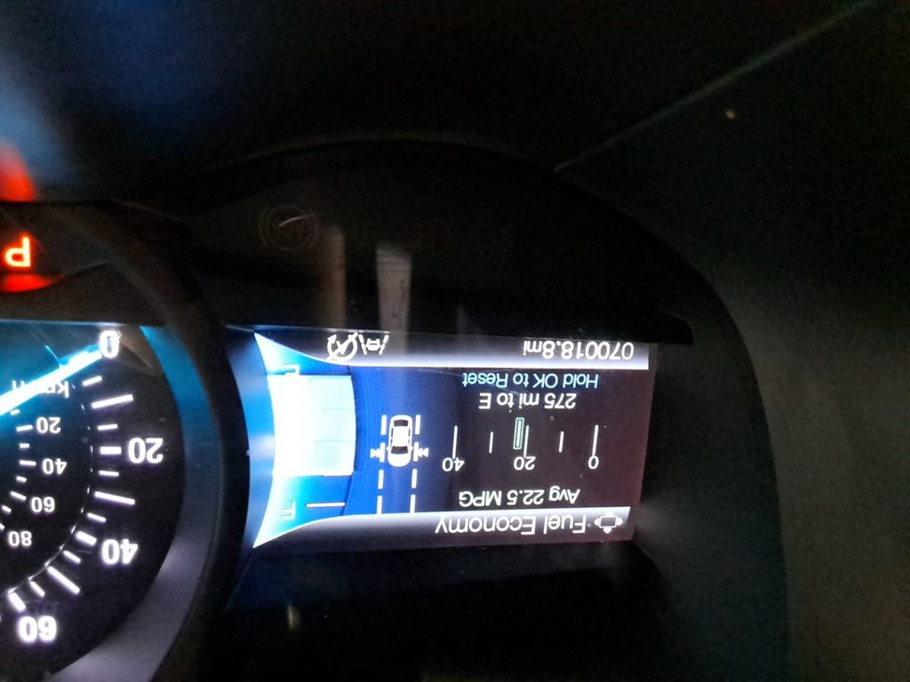 Used 2022 Ford Edge Titanium w/ Equipment Group 301A AWD/4WD image 33