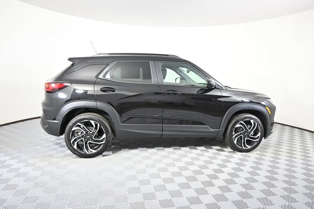 New 2026 Chevrolet TrailBlazer RS w/ Convenience Package AWD/4WD image 7