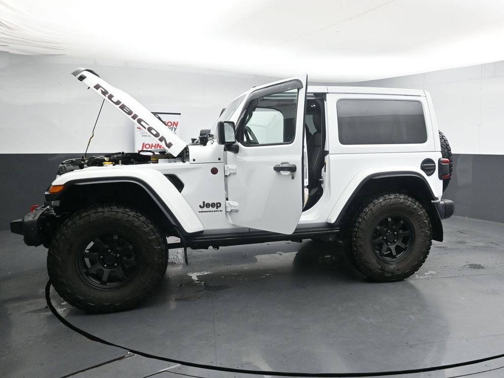 Used 2024 Jeep Wrangler Rubicon AWD/4WD image 40