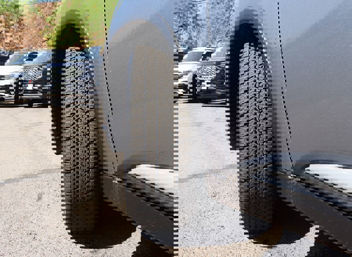 Used 2020 Mitsubishi Outlander SE image 6