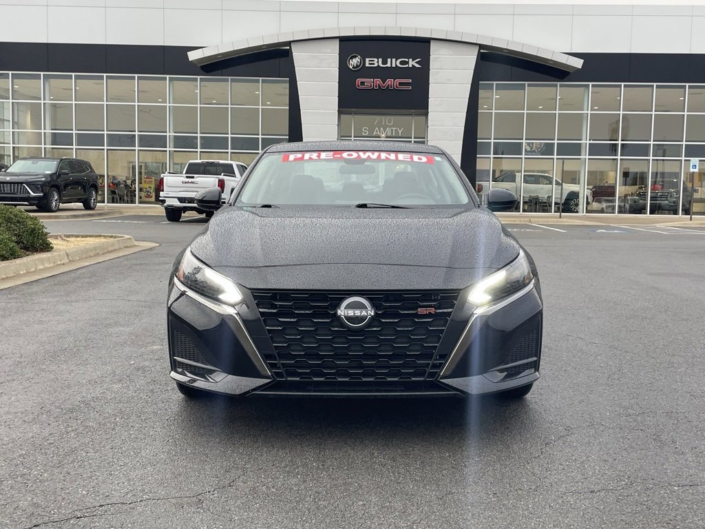 Used 2025 Nissan Altima 2.5 SR image 2