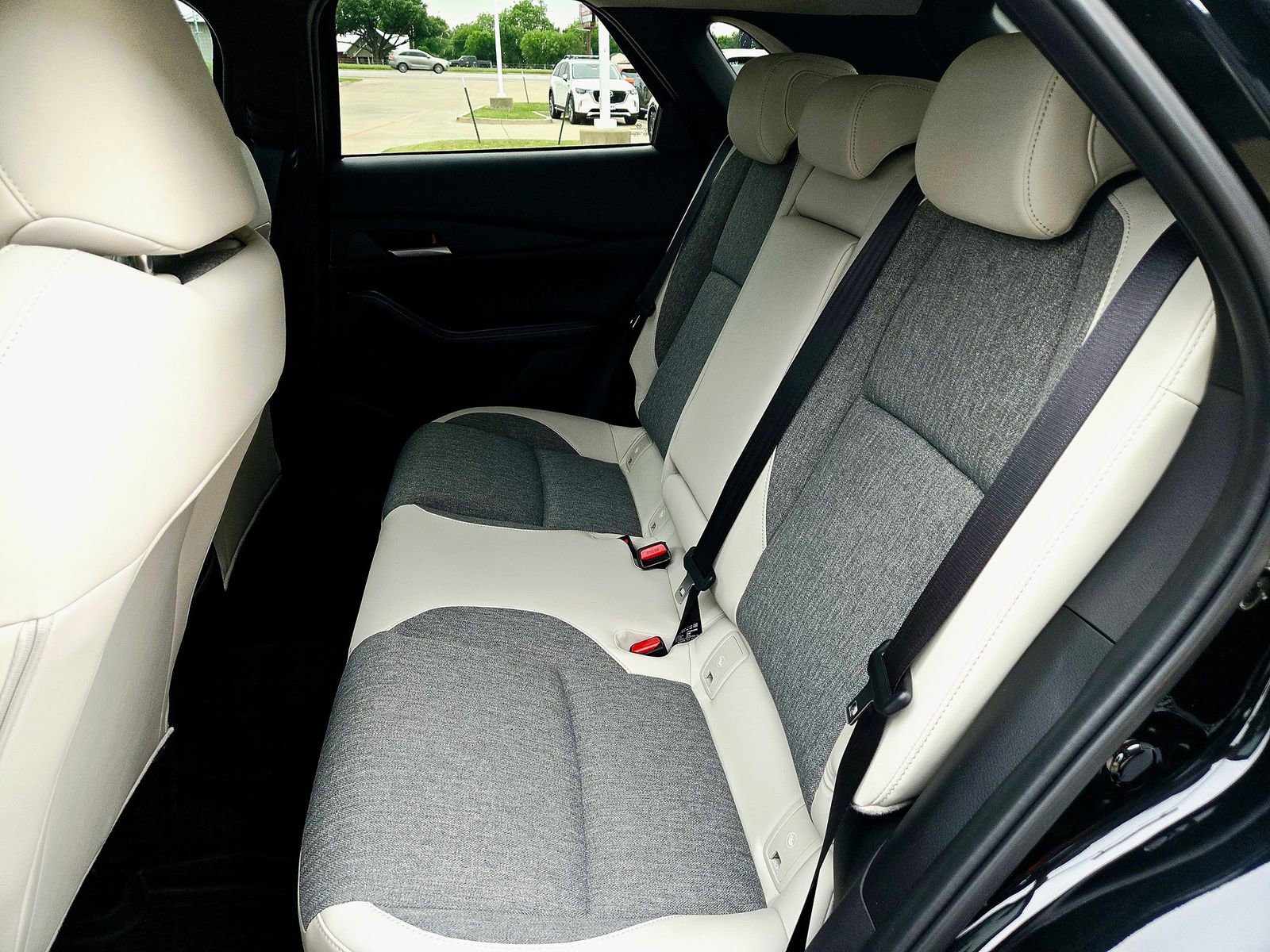 New 2026 MAZDA CX-30 Aire Edition AWD/4WD image 8
