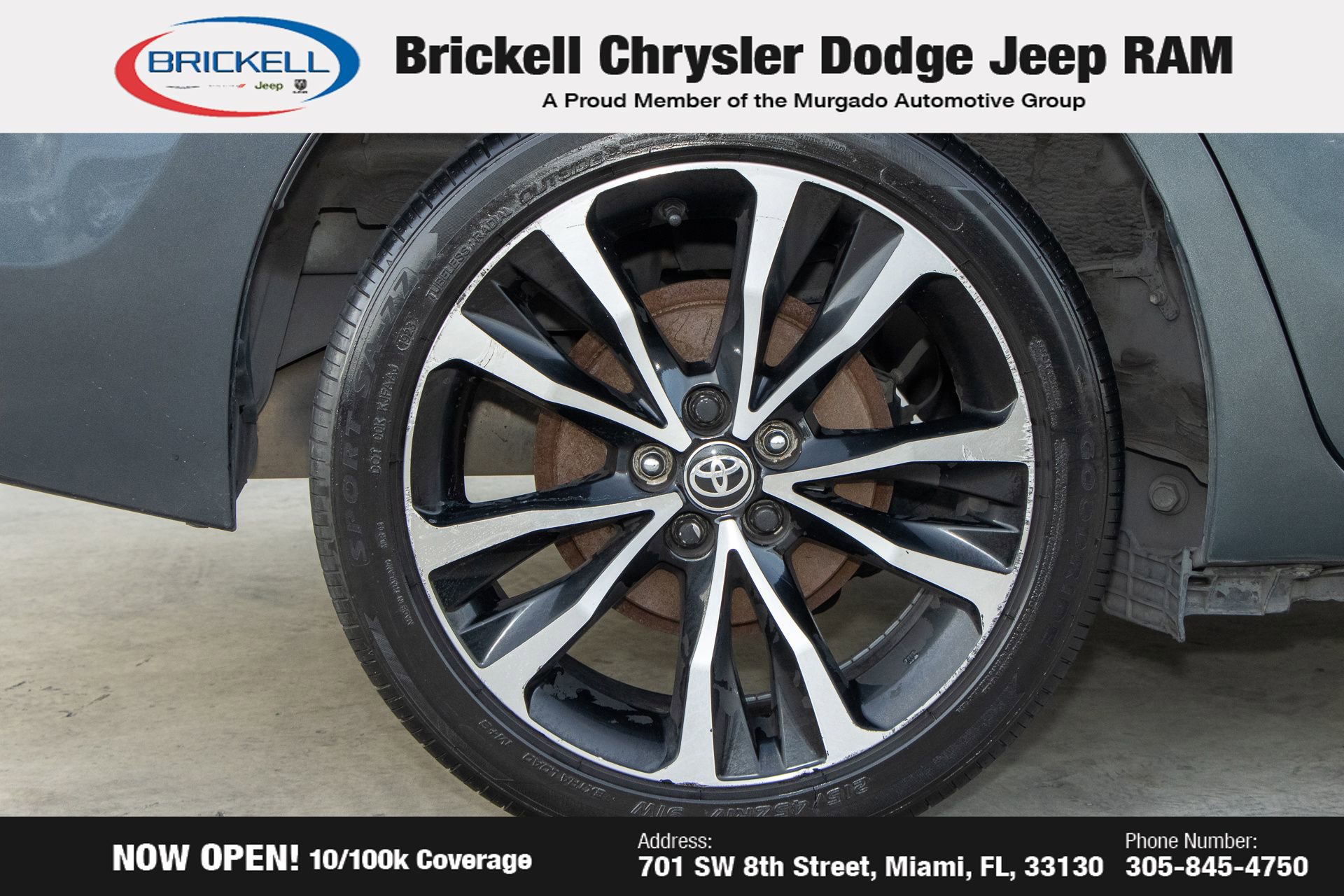 Used 2017 Toyota Corolla LE image 32