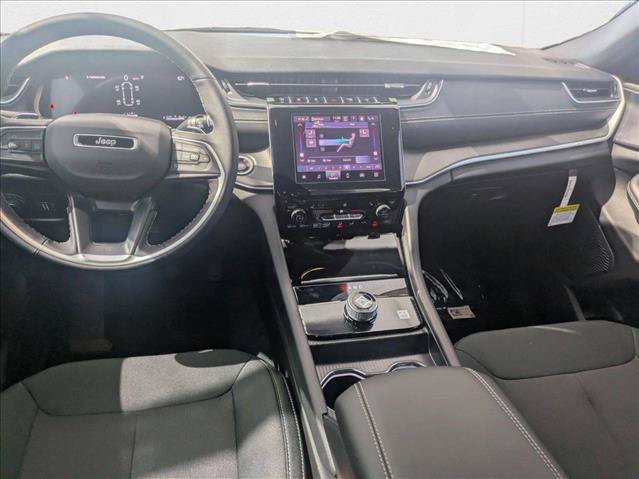 New 2025 Jeep Grand Cherokee L Laredo w/ Luxury Tech Group I AWD/4WD image 11