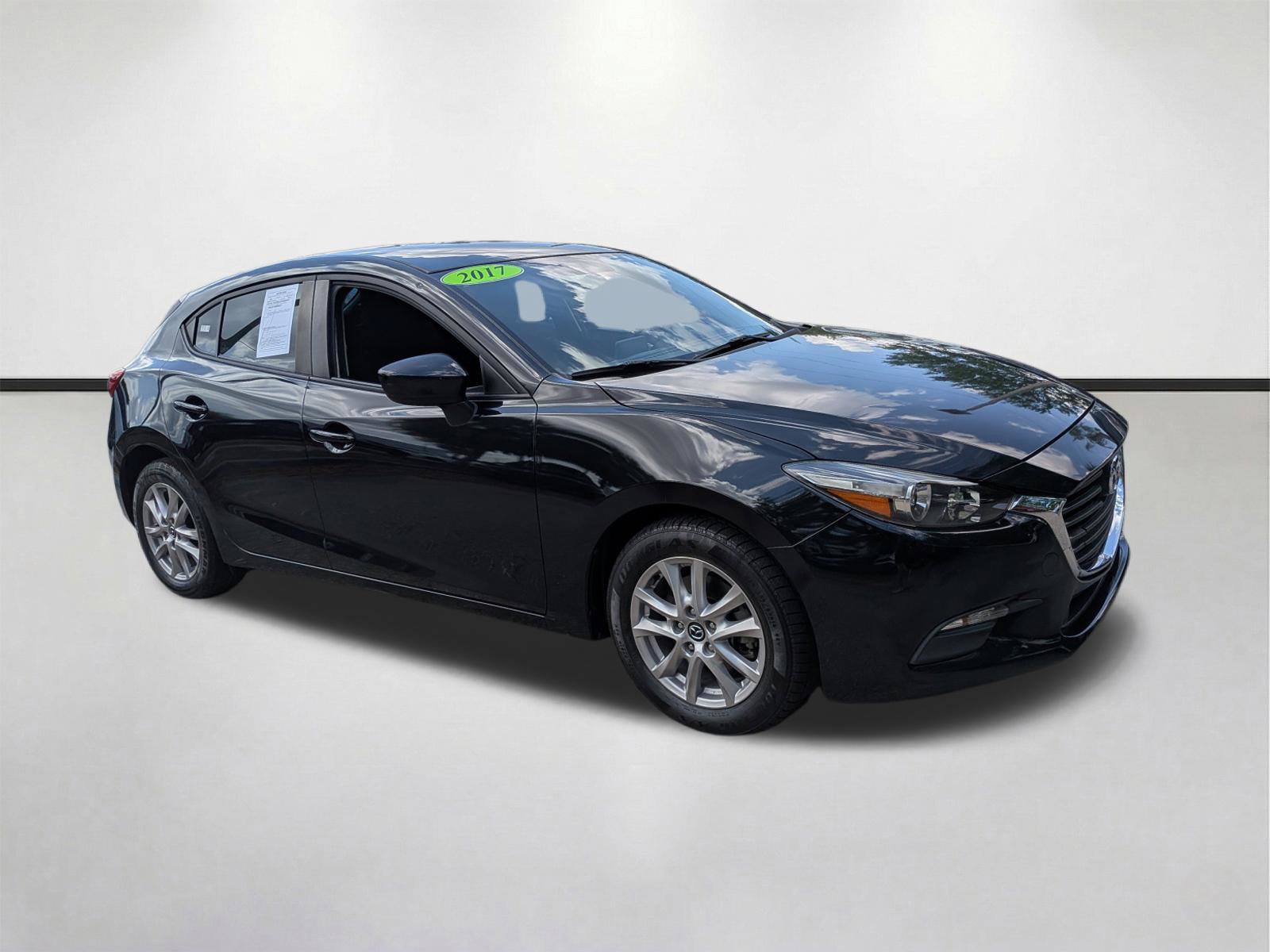Used 2017 MAZDA MAZDA3 Sport image 2