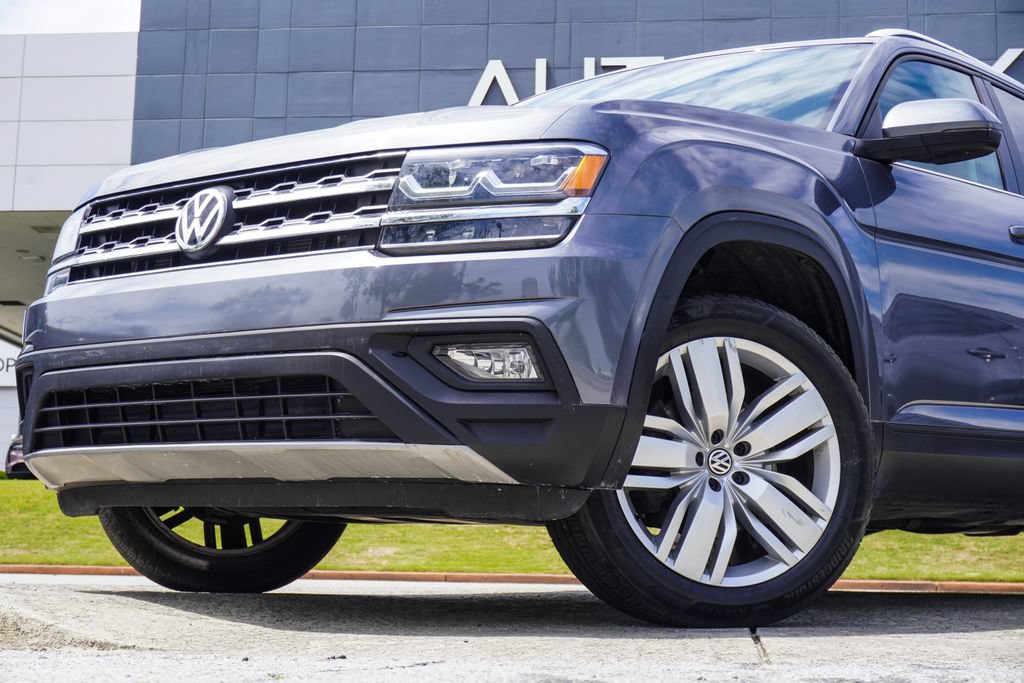 Used 2019 Volkswagen Atlas SE w/ Towing Package FWD image 2
