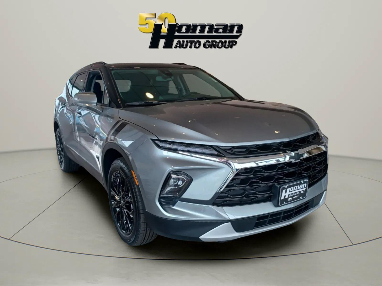 New 2026 Chevrolet Blazer LT w/ LPO, Black Sport Package AWD/4WD image 4