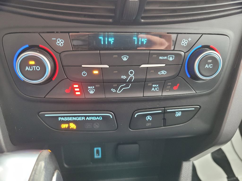 Used 2019 Ford Escape SEL image 34