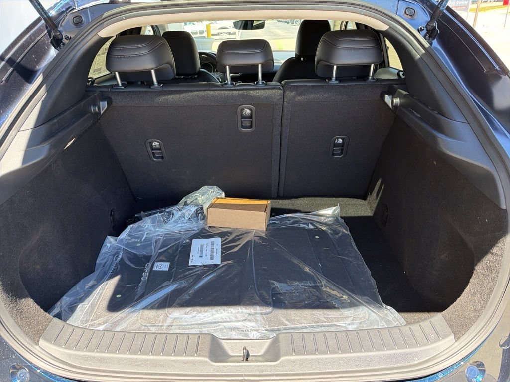 New 2026 MAZDA CX-30 AWD 2.5 S w/ Select Sport Pkg image 9