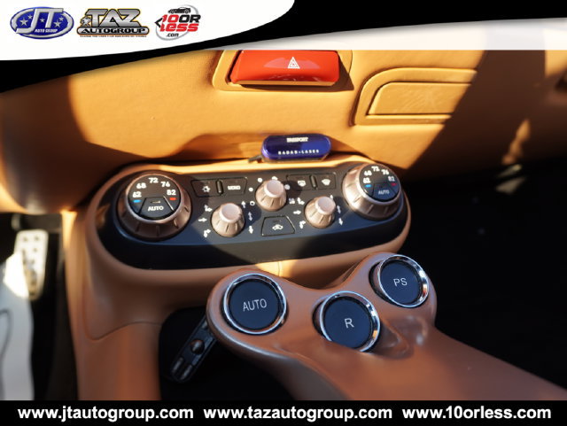 Used 2014 Ferrari California RWD image 30