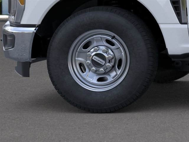 New 2026 Ford F250 XL image 19