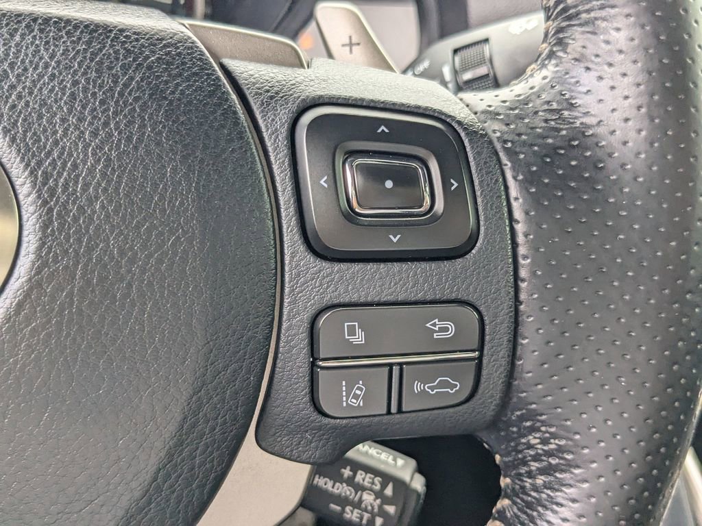Used 2017 Lexus IS 300 F Sport w/ F Sport Package AWD/4WD image 26