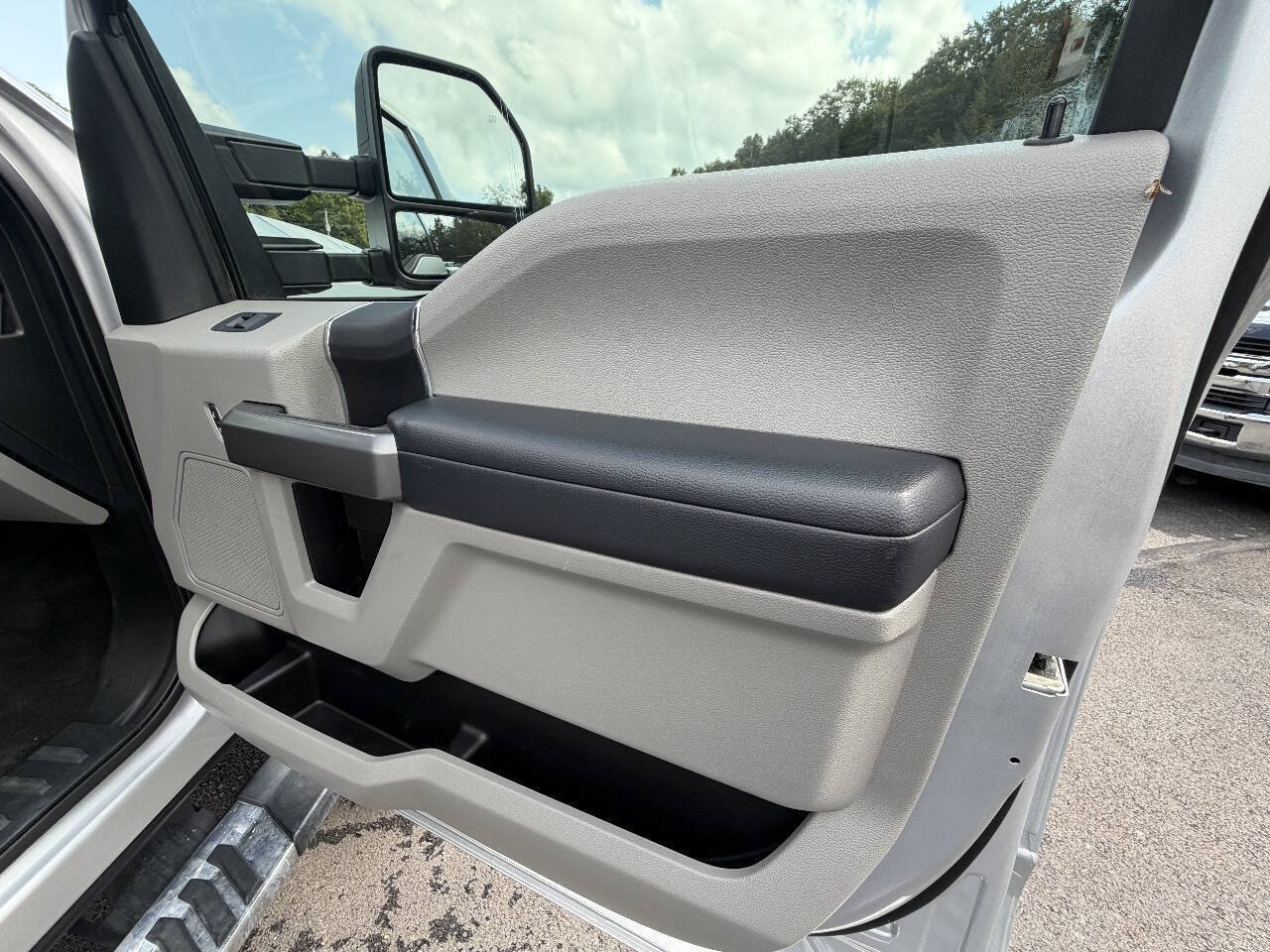 Used 2018 Ford F250 XLT AWD/4WD image 34