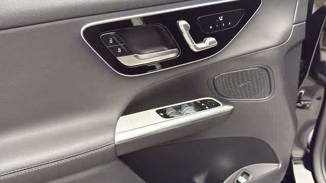 Certified 2026 Mercedes-Benz GLC 300 4MATIC image 13