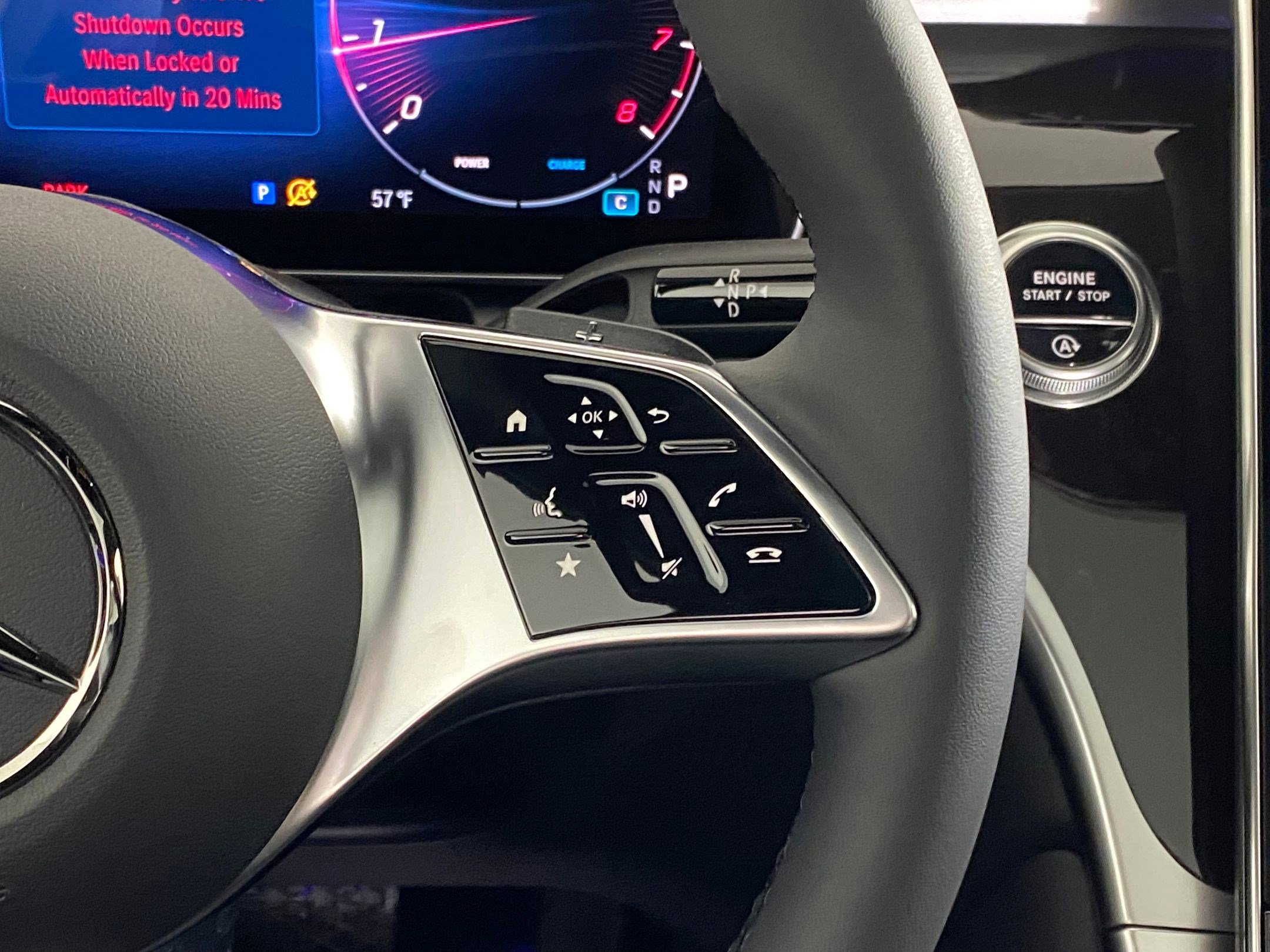 Used 2026 Mercedes-Benz GLC 300 4MATIC image 28