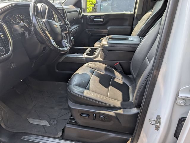 Used 2021 Chevrolet Silverado 2500 LTZ w/ LTZ Convenience Package AWD/4WD image 11