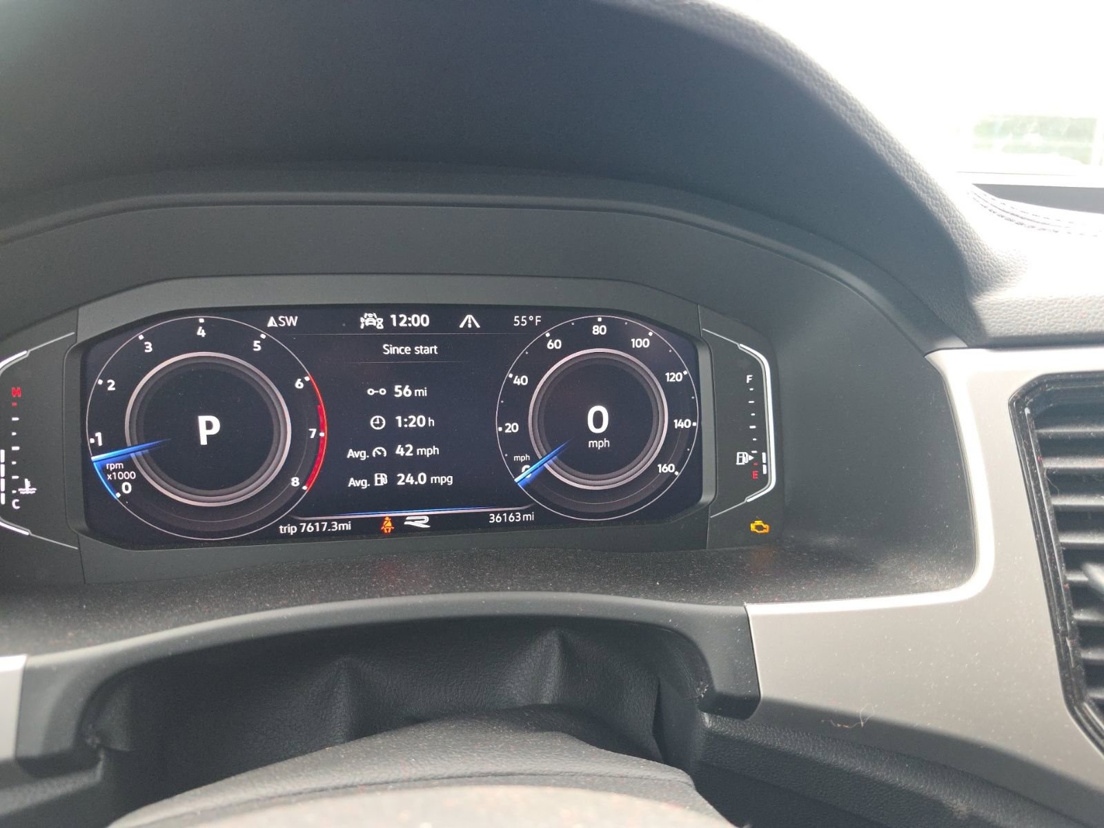 Used 2022 Volkswagen Atlas Cross Sport SEL R-Line image 18