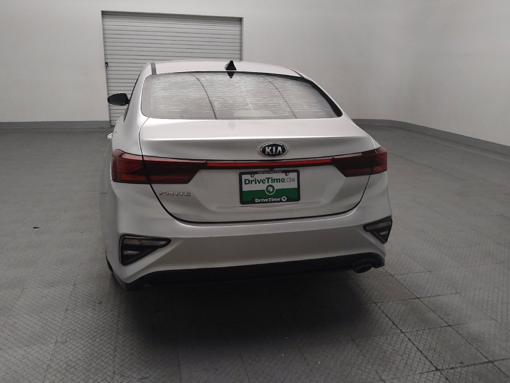 Used 2019 Kia Forte LXS FWD image 6