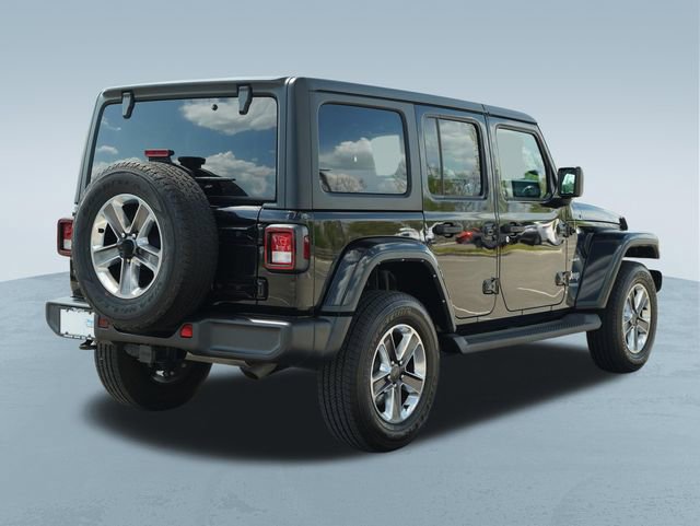 Used 2022 Jeep Wrangler Unlimited Sahara w/ Dual Top Group image 9