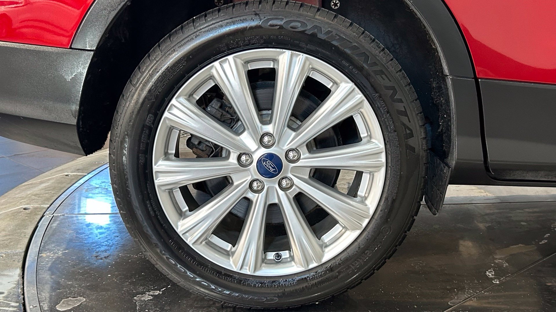 Used 2019 Ford Escape SEL AWD/4WD image 20