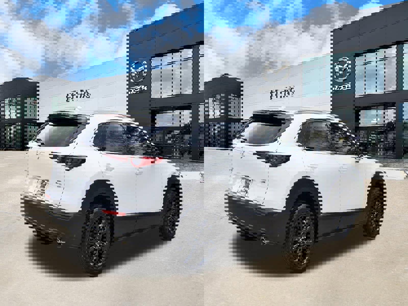 Used 2022 MAZDA CX-30 2.5 Turbo w/ Premium Package image 3