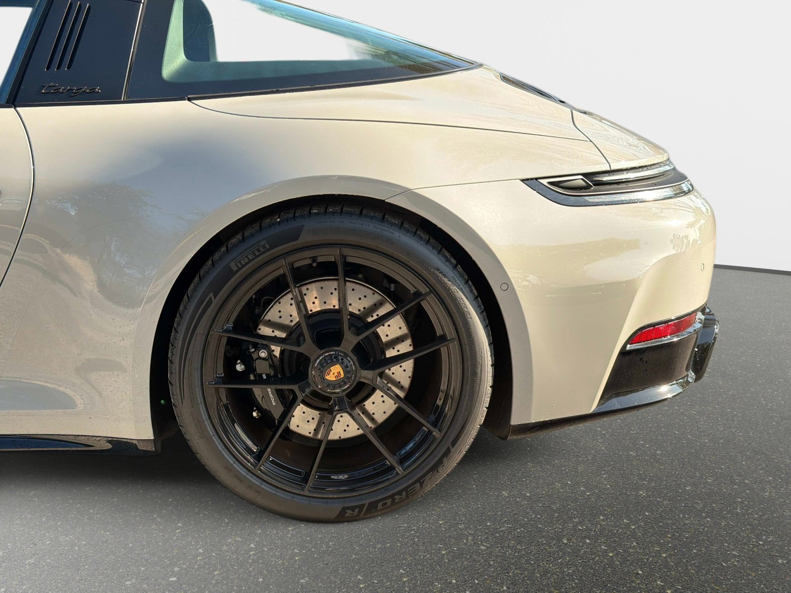 Used 2026 Porsche 911 Targa 4 GTS image 15