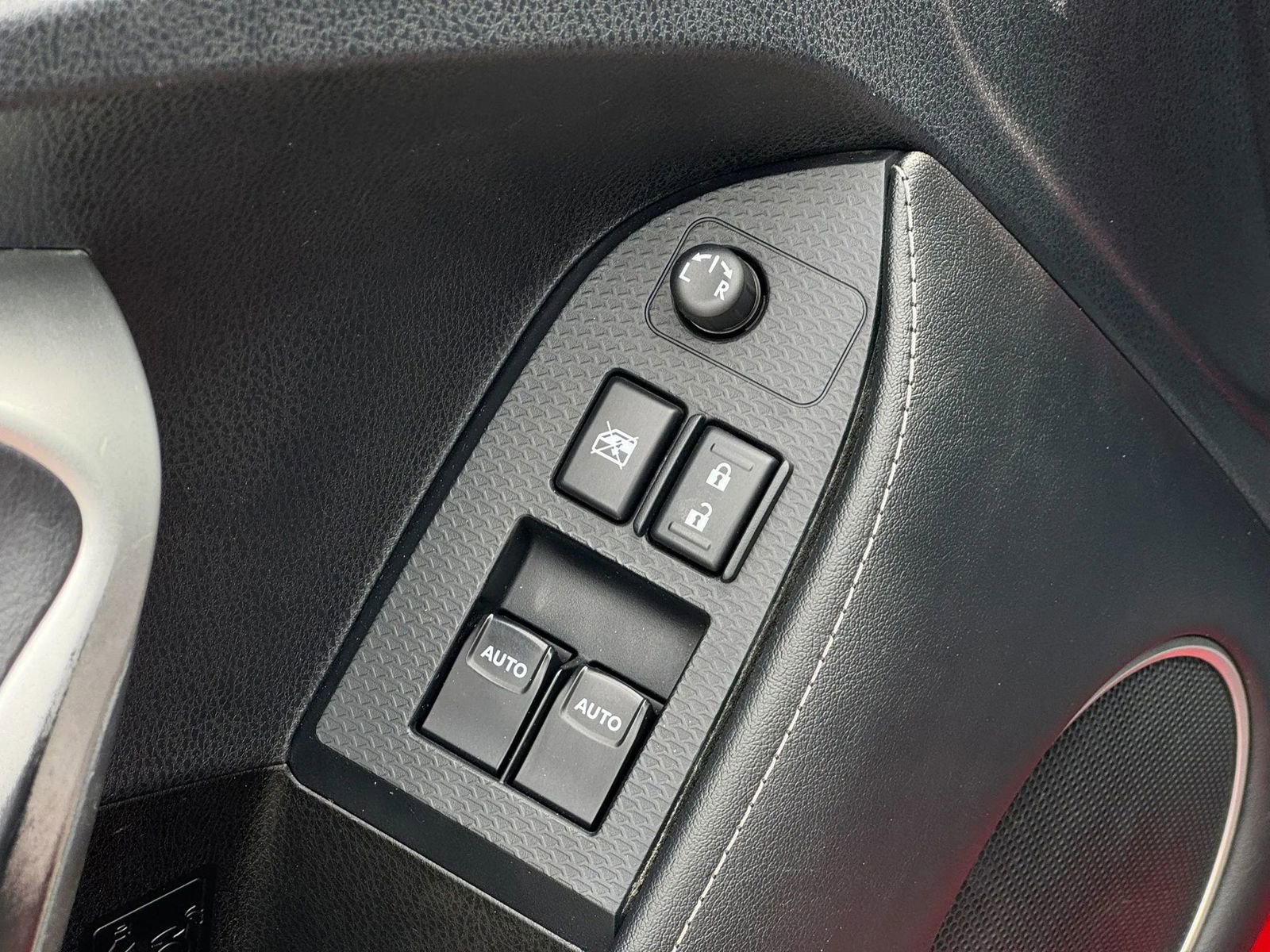 Used 2018 Toyota 86 RWD image 23