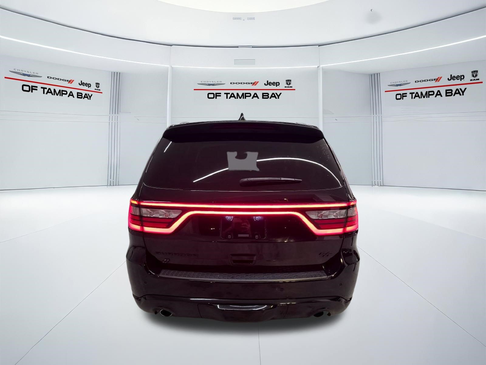 Used 2023 Dodge Durango R/T w/ Blacktop Package AWD/4WD image 5
