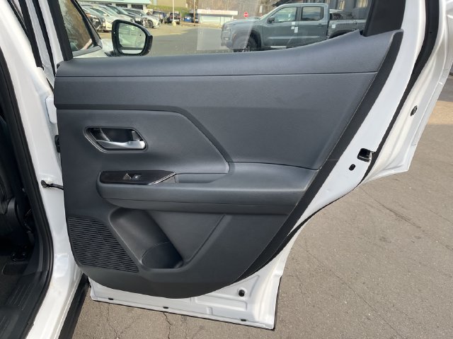 New 2026 Nissan Kicks SV w/ SV Premium Package AWD/4WD image 20
