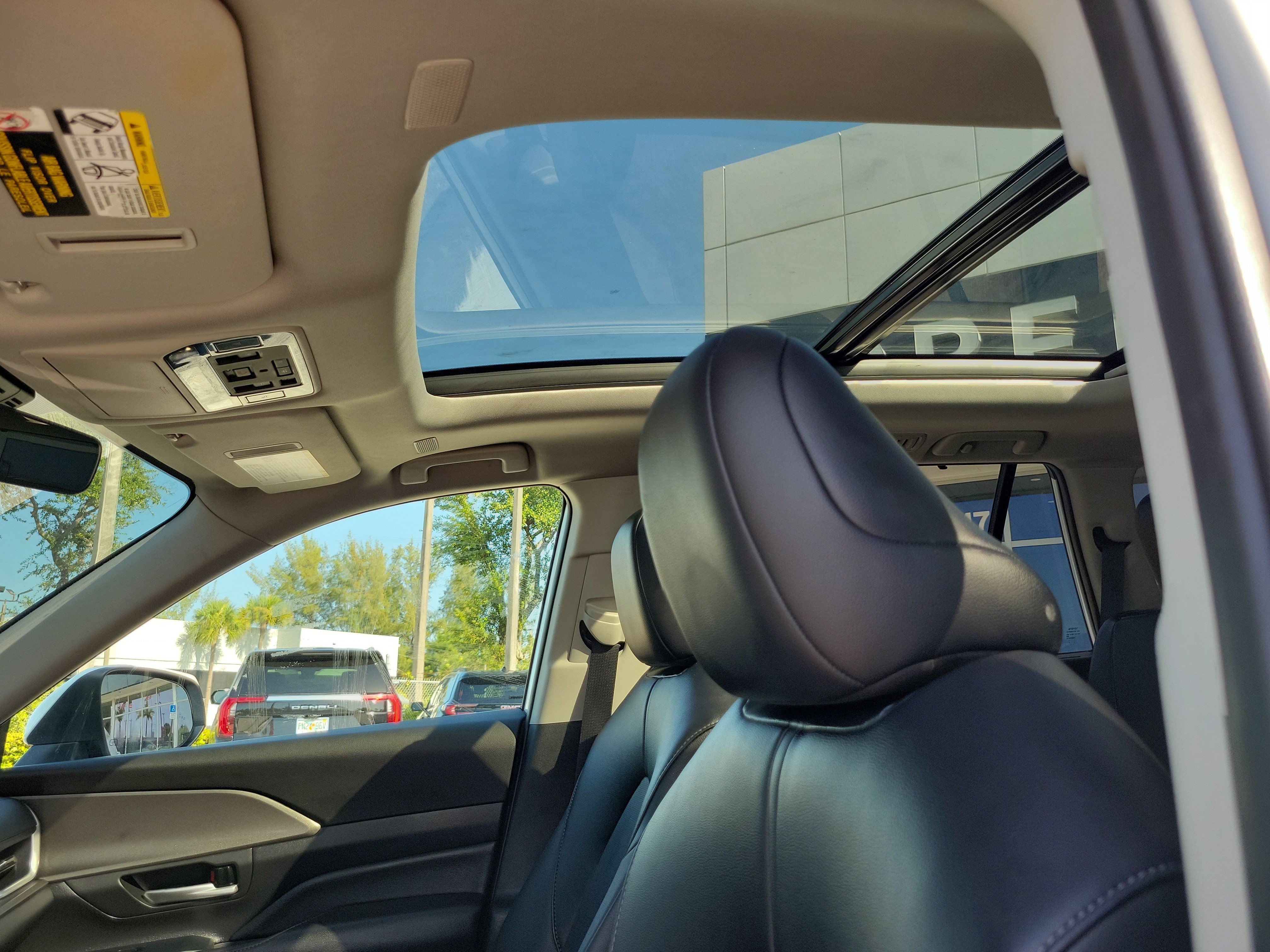 Used 2025 Toyota Grand Highlander AWD Hybrid image 11