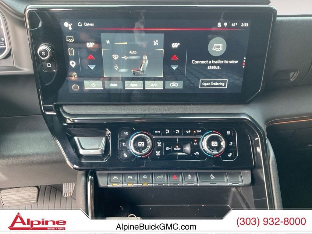 Used 2023 GMC Sierra 1500 AT4 w/ AT4 Premium Package AWD/4WD image 11